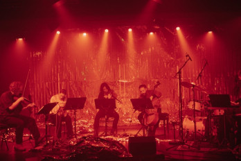 ...waves are omnipresent (Hyper II)