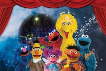 Elmo's Circus Dream LIVE - Cookie Monster Street Party