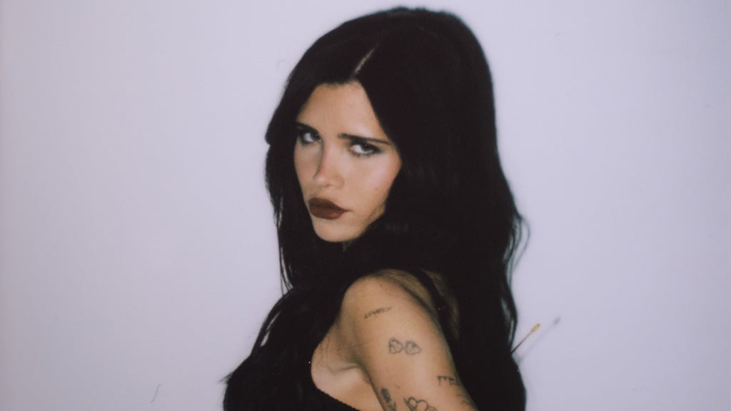 Jesus Loves a Primadonna: An Intimate Evening with Nessa Barrett