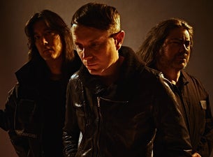 HEALTH x CARPENTER BRUT