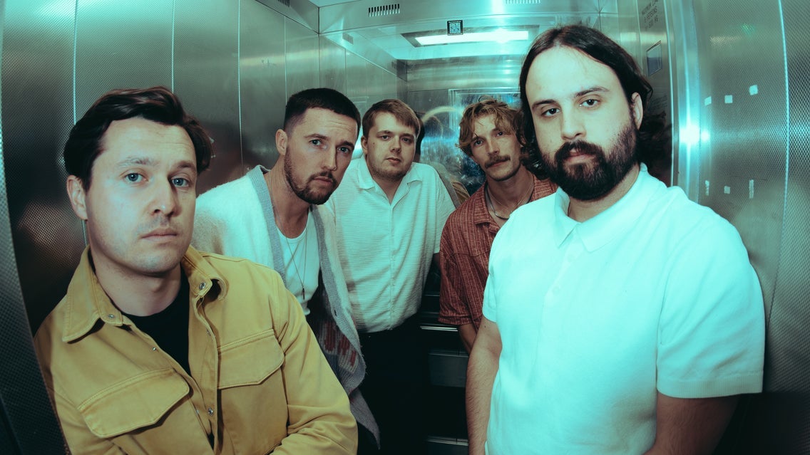 Crystal Tides, Luna Bay, Chasing Kites