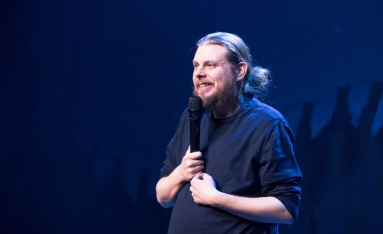 Iikka Kivi - Uusien juttujen ilta