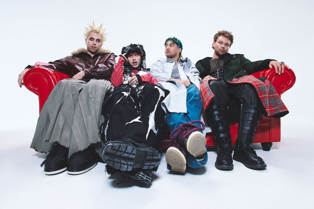 5 Seconds of Summer - EVERYONE'S A STAR! World Tour