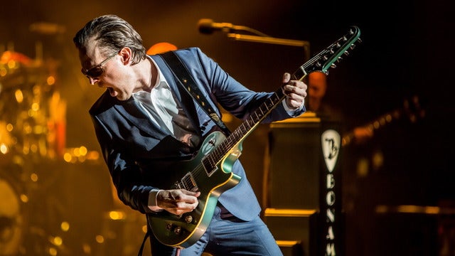 Joe Bonamassa | Logen-Seat in der Ticketmaster Suite