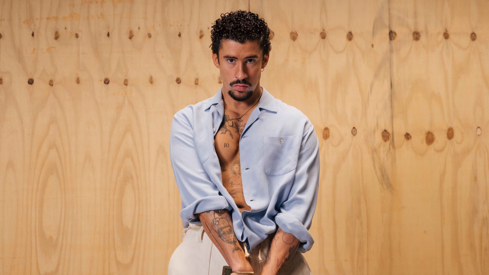 Bad Bunny - DeBÍ TiRAR MáS FOToS World Tour