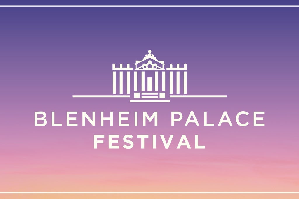 Fortnum & Mason Picnic Basket - Blenheim Palace - Michael Bublé