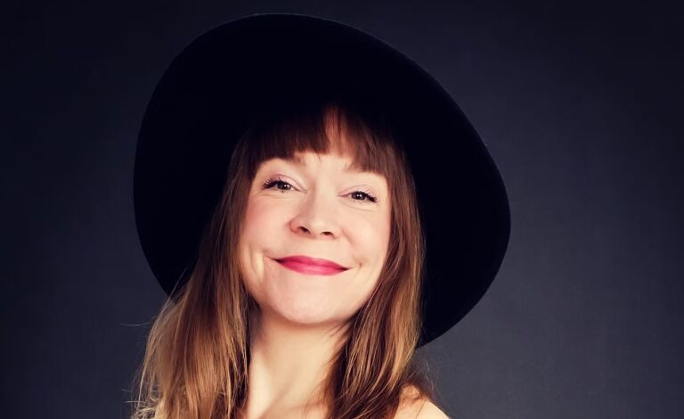 Stand Up: Sanna Peltola & Robert Petterson