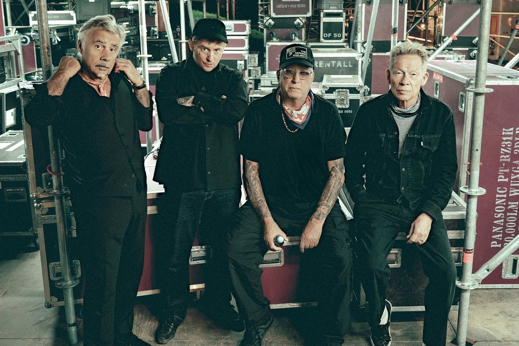 Sex Pistols & Frank Carter