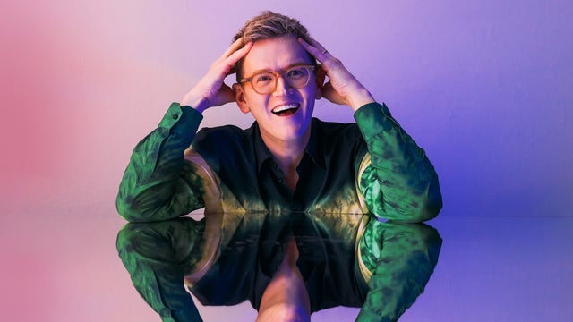 Chris Parker - Take a Good Hard Look at Me