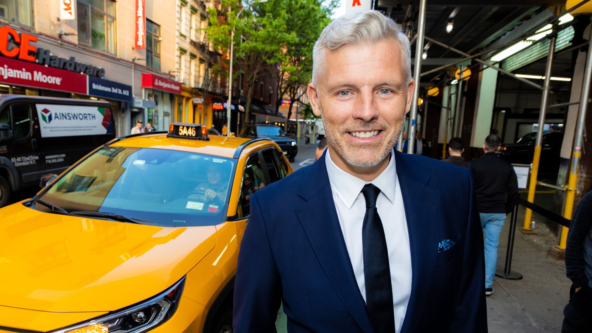 Des Bishop - Australian Tour