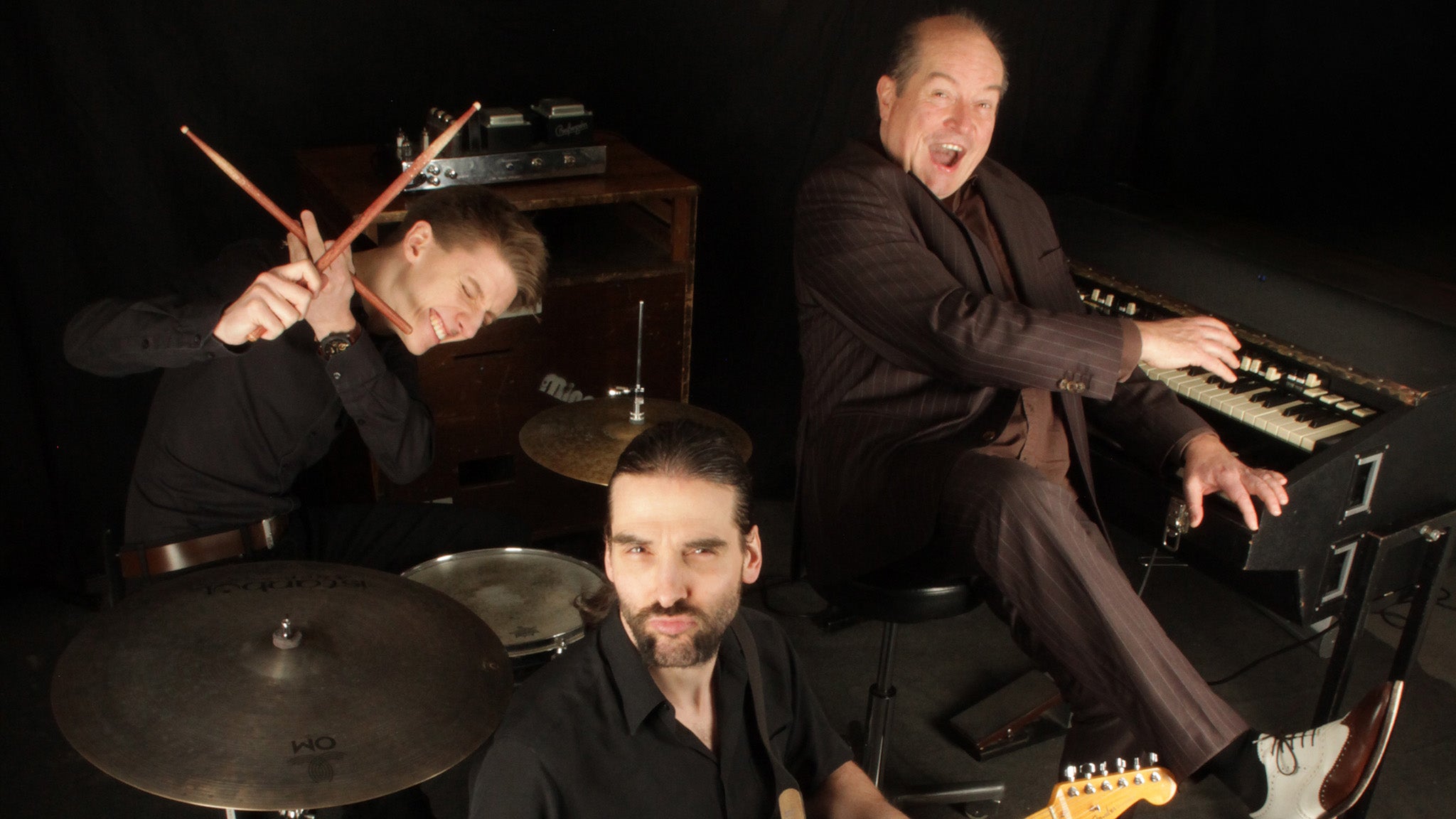 Hammond Sings The Blues