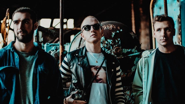 Two Door Cinema Club - Tourist History 15th Anniversary Tour