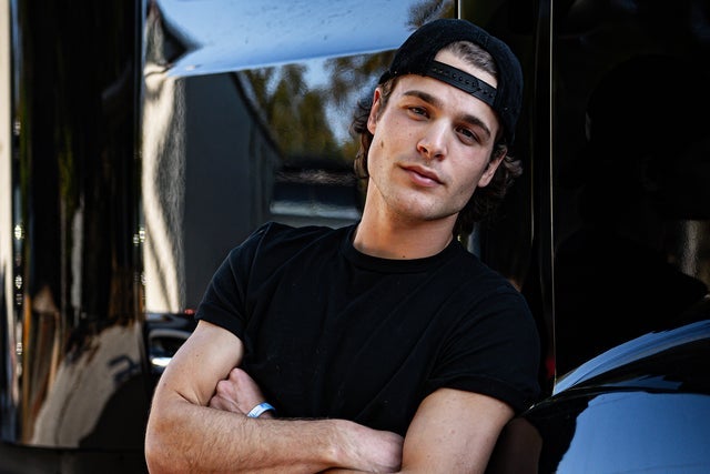 Max McNown - The Summer Vacation Tour