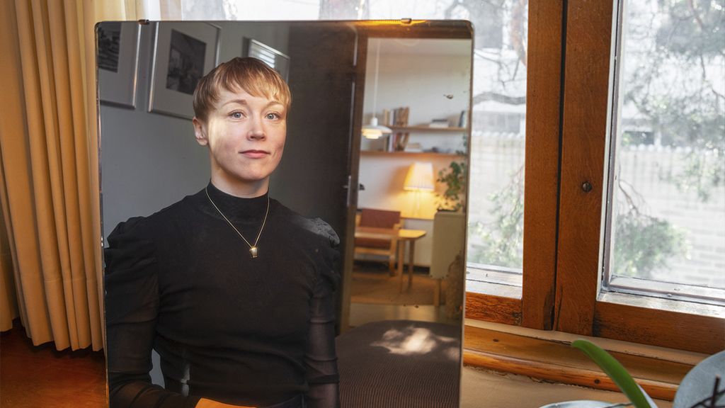 Arkkitehtuurista tarinoiksi â kirjailijatapaamisessa Sanna Puutonen