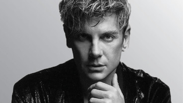 MAKSIM SEGMENTI WORLD TOUR