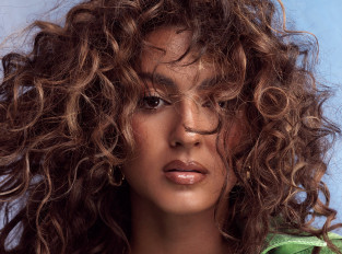 Tori Kelly - God Must Really Love Me Europe Tour