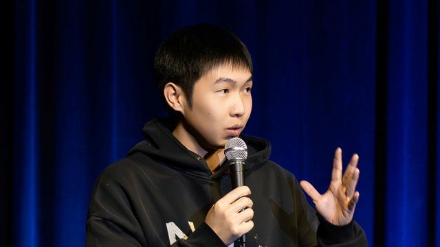 Yang Meng'en - Stand-up Independents