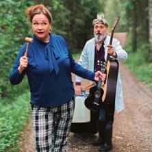 Teatterivierailu: Aina onnelliset