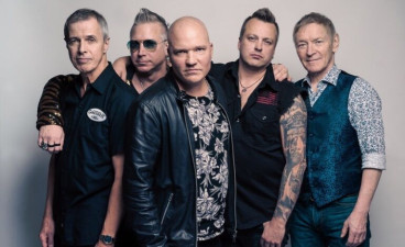 Black Devils feat. Ile Kallio & Janne Louhivuori
