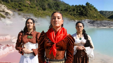 Tera Te Auahi - An Interpretation of the Tarawera Eruption
