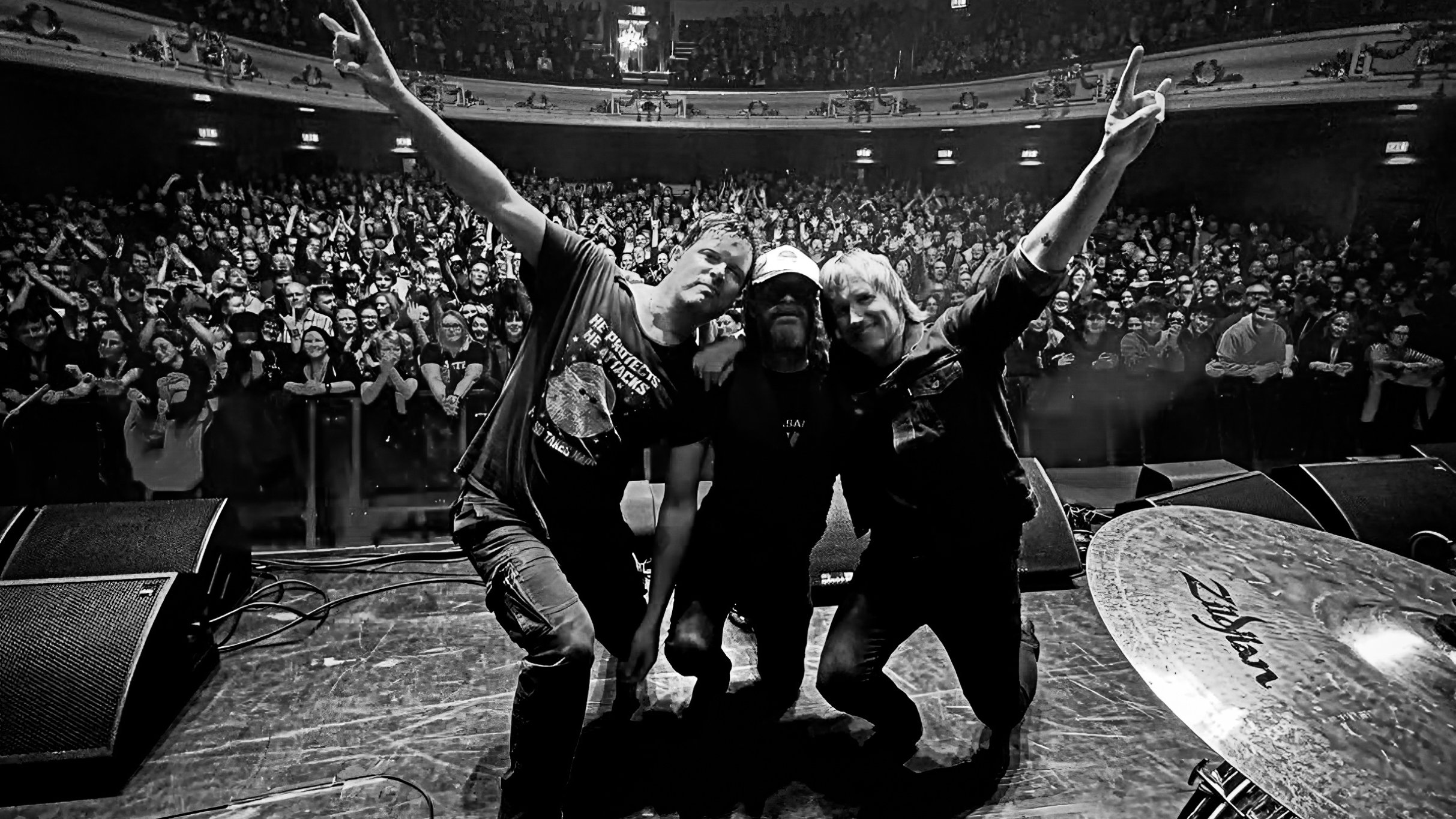 ASH '1977' 30th Anniversary Tour