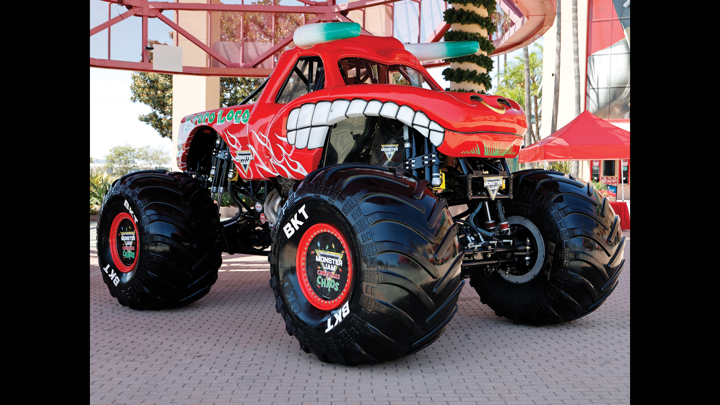 Monster Jam Christmas Chaos