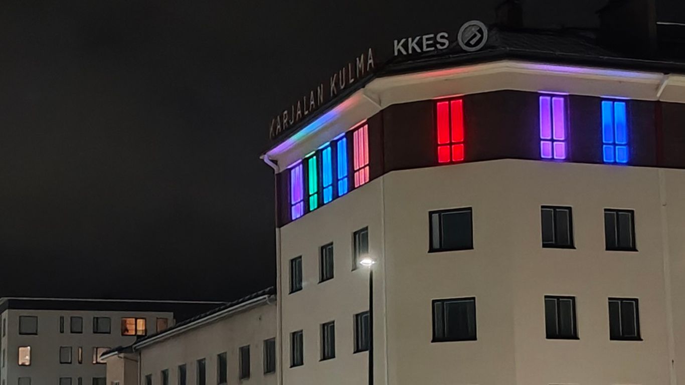 EtelÃ¤-Karjalan Taiteilijaseuran Taidelaboratorio esittÃ¤ytyy