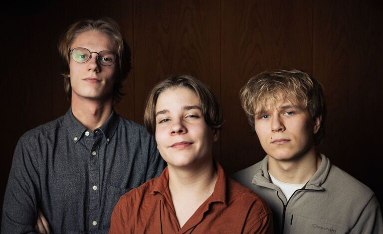 Pauli Halonen Trio feat. Paleface