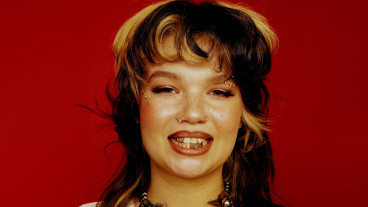 Lola Young image