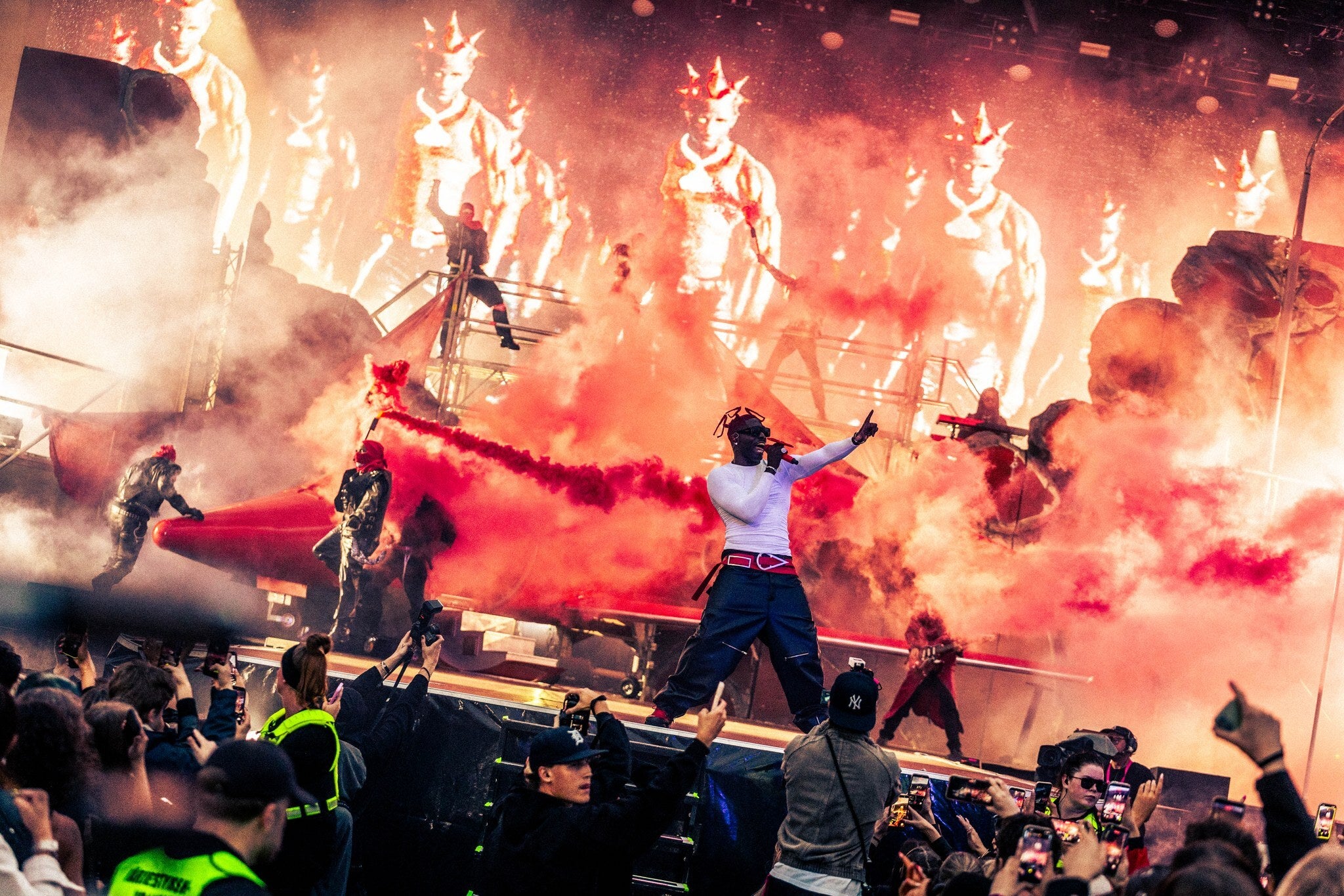 Turisti Presents: Magic City Arena Tour | Perhepaketit