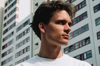 Jero19 - Tour von Seite