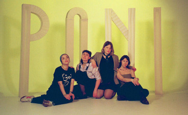 Poni, Jaanat, Albert
