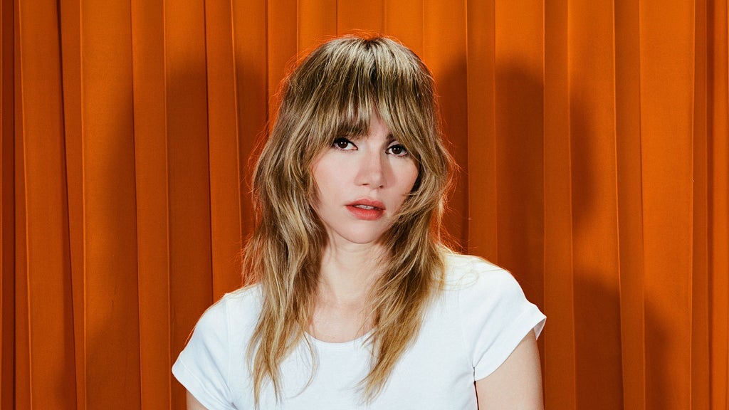 Suki Waterhouse: The Loveland Tour
