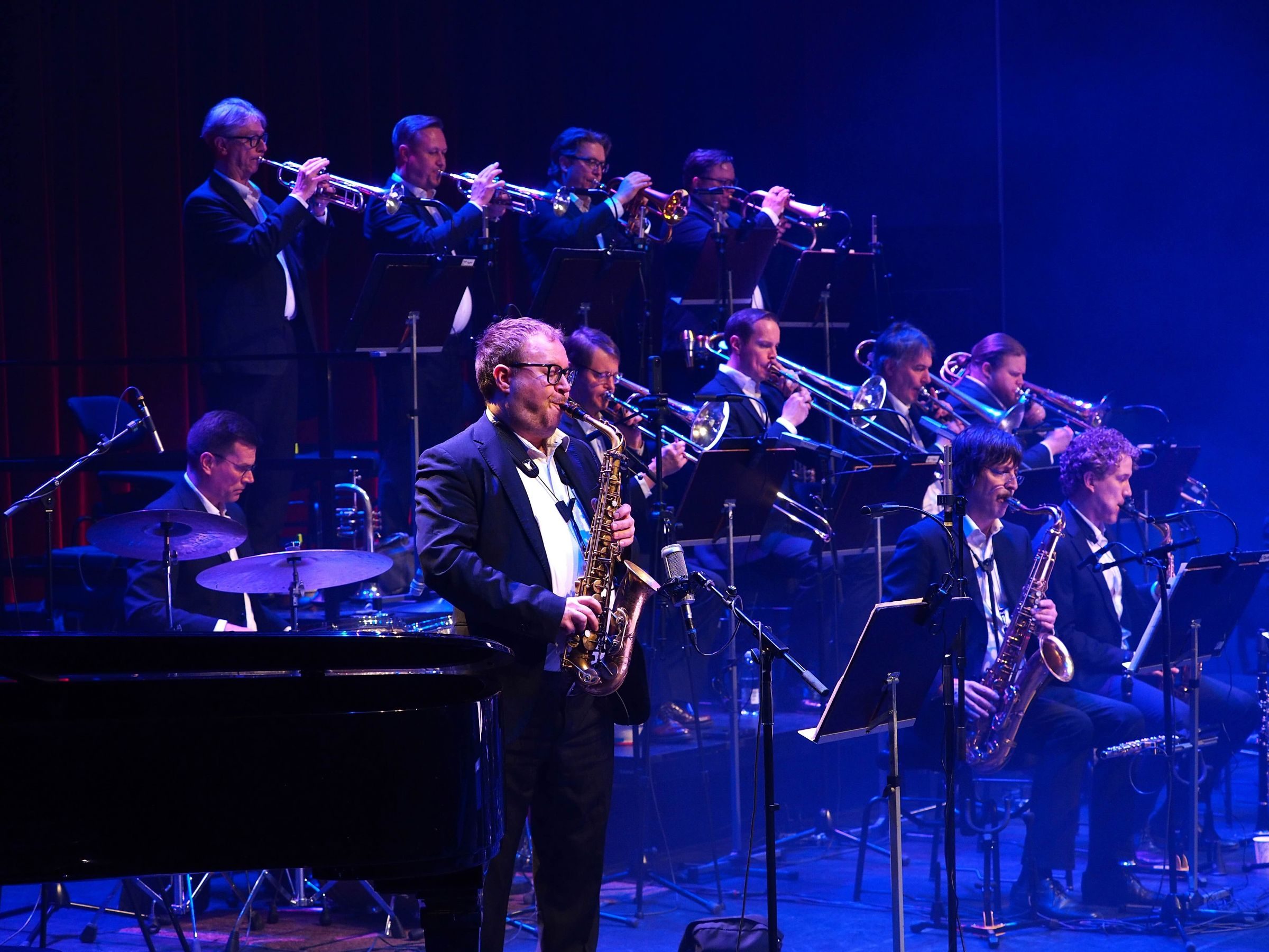 UMO Helsinki Jazz Orchestra feat. Selma Savolainen