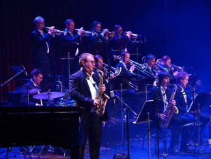 UMO Helsinki Jazz Orchestra feat. Selma Savolainen