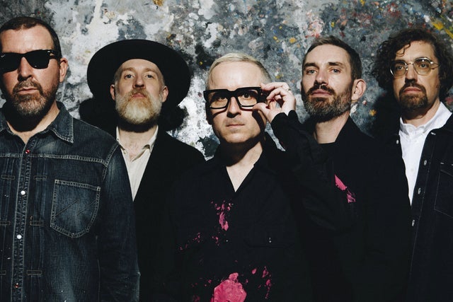 Hot Chip - A Long Way From Kansas