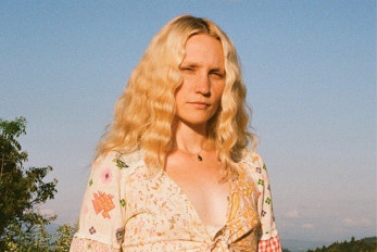 Kassi Valazza image